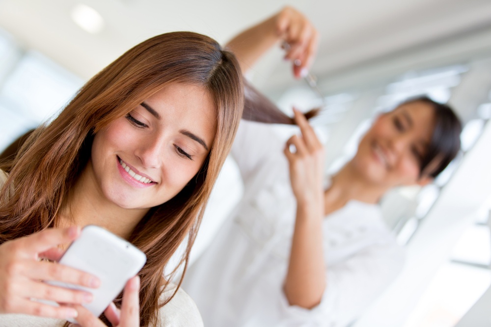 5_things_people_look_for_in_a_salon_and_why_being_online_helps_them_find_them.jpeg